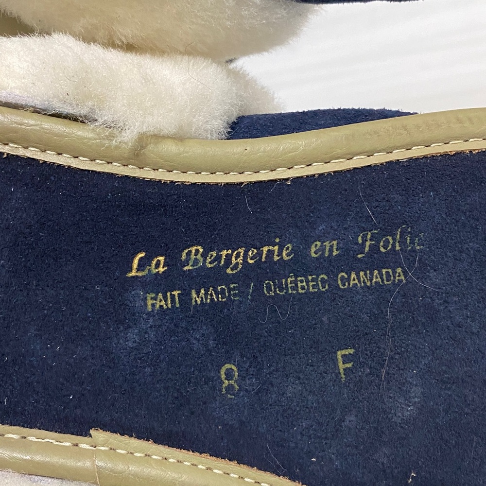 NWOT!! Cozy Women's Blue and White Wool/Suede Slippers Made in Canada 🇨🇦 - Picture 6 of 12